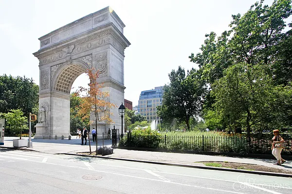 Rented by City Connections Realty | media 21