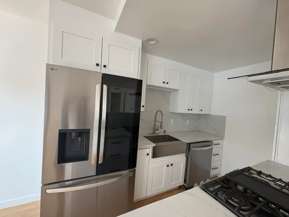 1950 Cloverfield Blvd, Santa Monica, CA