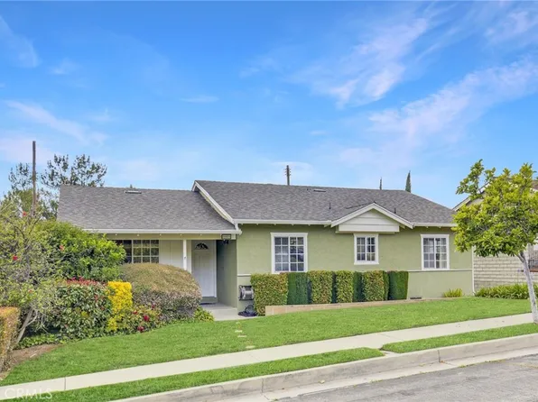 11071 Sevenhills Dr, Tujunga, CA 91042