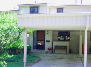 1611 Stoney Brook Dr APT 1, Rochester Hills, MI 48309