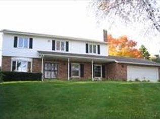 5659 Whalen Rd, Oregon, WI 53575