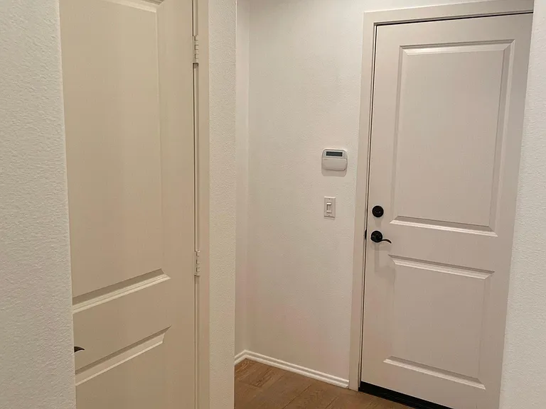 869 E Mountain Way #C — Photo 11