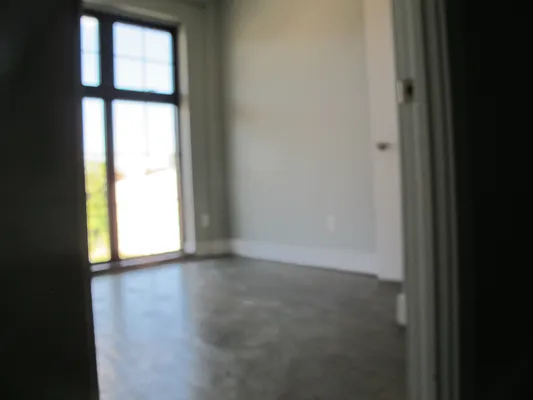 Rented by P Management | media 40