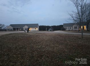 201 Millstone Ct, Seneca, SC 29678