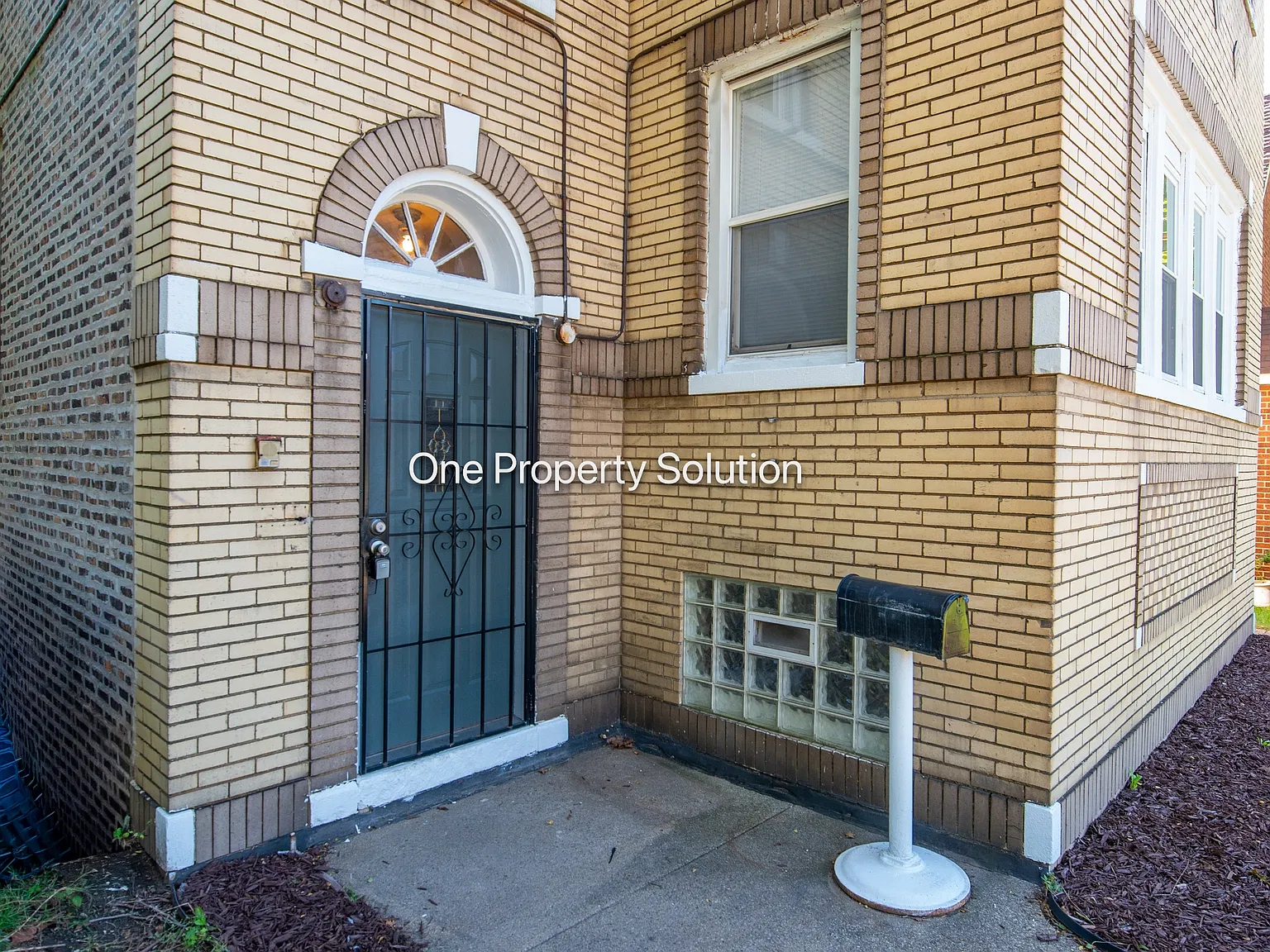 1113 Pennsylvania St — Photo 4