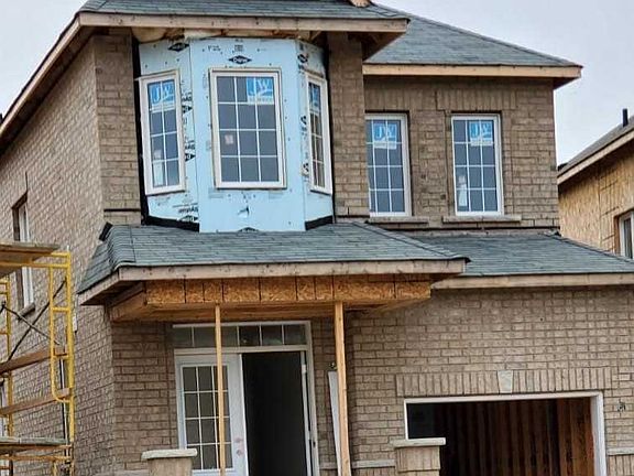 4th image of 27 Blacksmith Dr