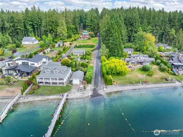 3305 Horsehead Bay Drive NW, Gig Harbor, WA 98335