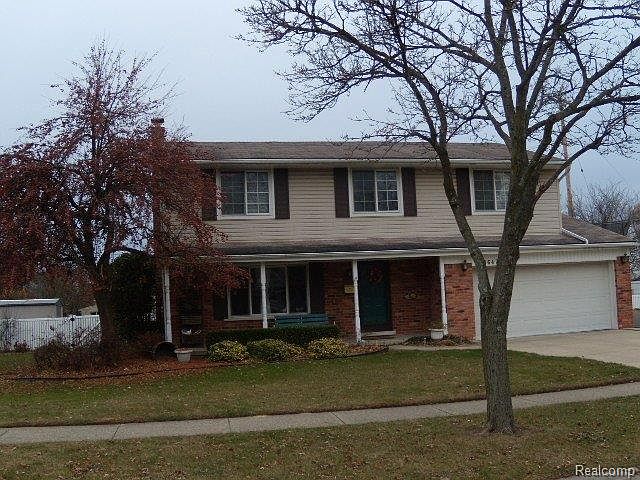 1st image of 35647 Southampton St