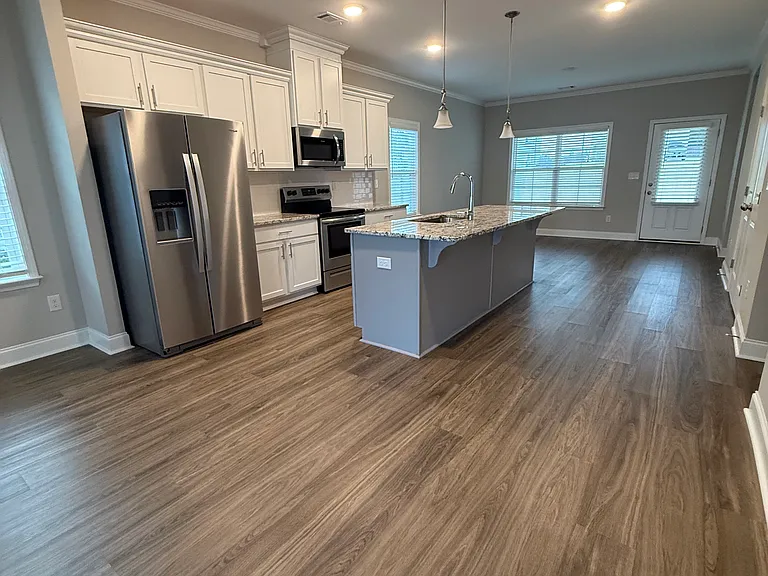 237 Andrews Ln — Photo 4