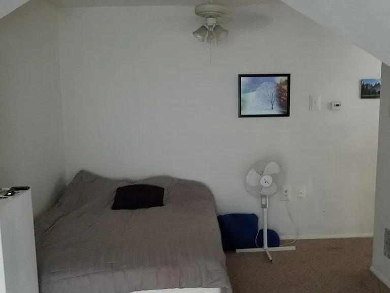 255 Hosea Ave #7 — Photo 3