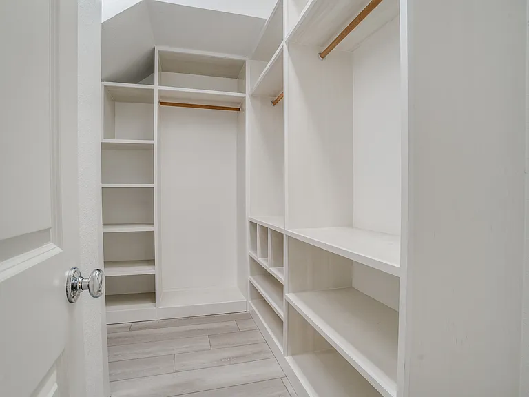 2811 Killdeer Trl — Photo 11