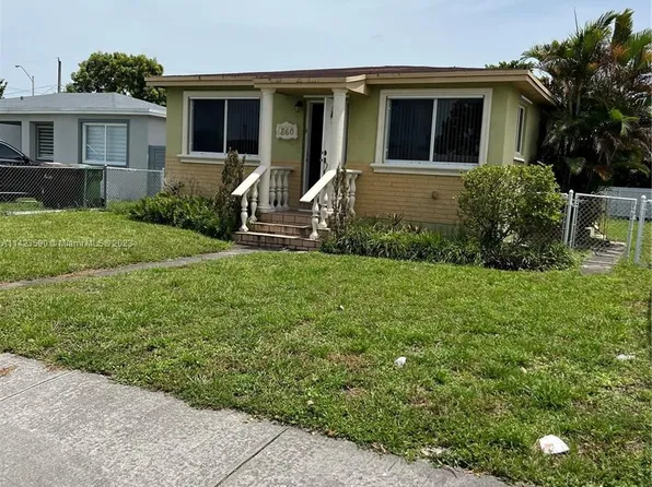 860 E 32nd St, Hialeah, FL 33013