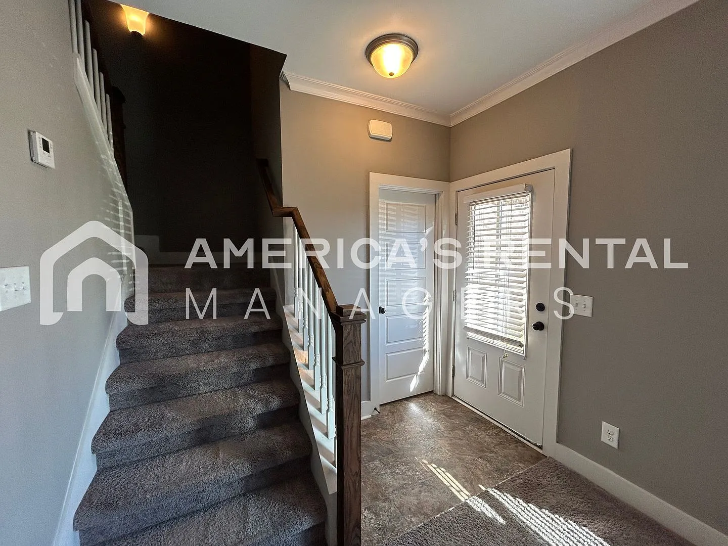 Town Home Available For Rent in Chelsea... Available to View Now! — Photo 4