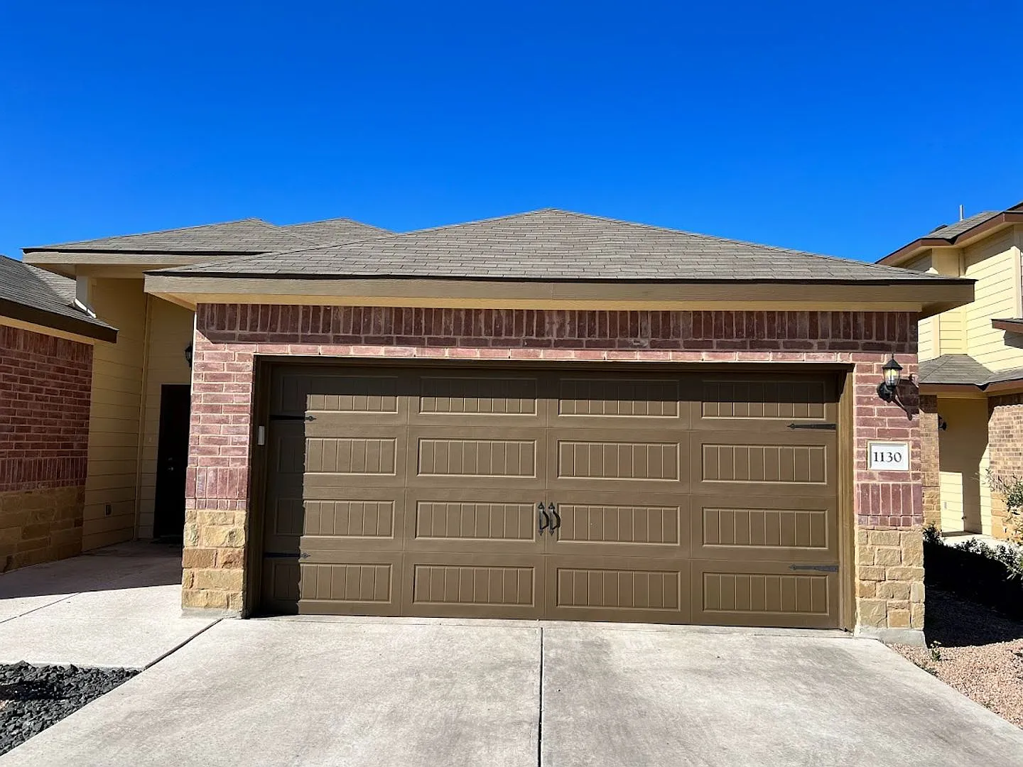 Luxury 3/2 Duplex in Seguin, Texas — Photo 2