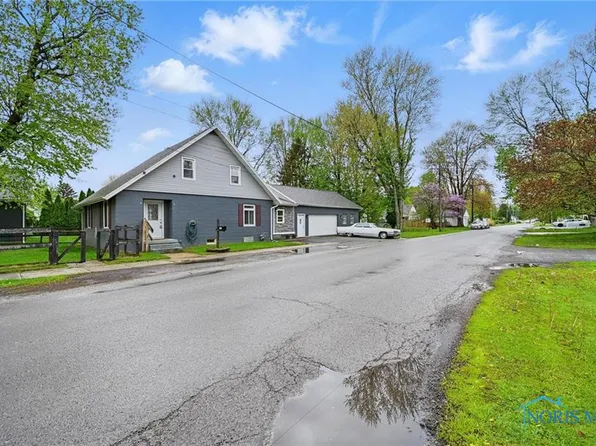 717 Balsley Ave, Findlay, OH 45840