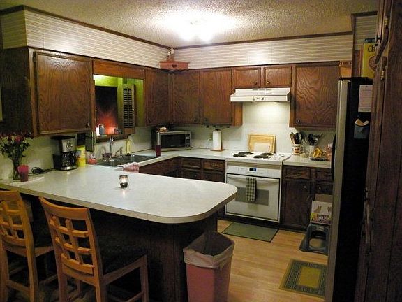 2nd image of 105 Norris St