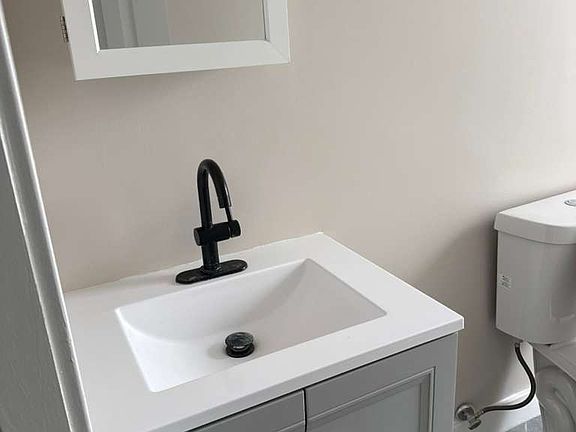2nd image of 556.5 Market St #2BA