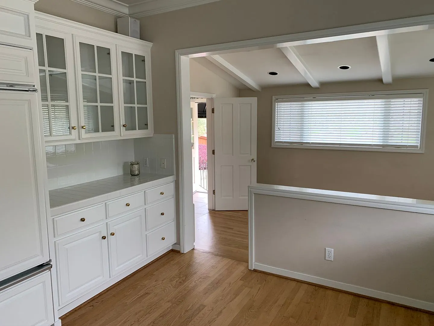 8537 Pezzi Rd - Gorgeous Country Home — Photo 4
