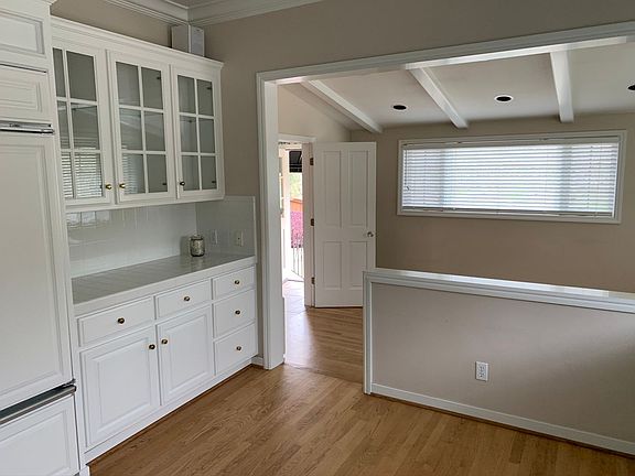 4th image of 8537 Pezzi Rd