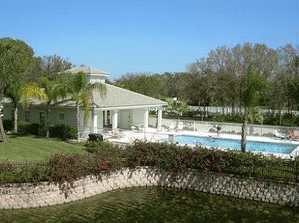 2nd image of 500 Gardens Edge Dr