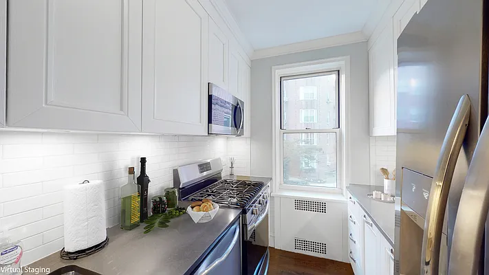 Sold by Hinds Property Group | media 12
