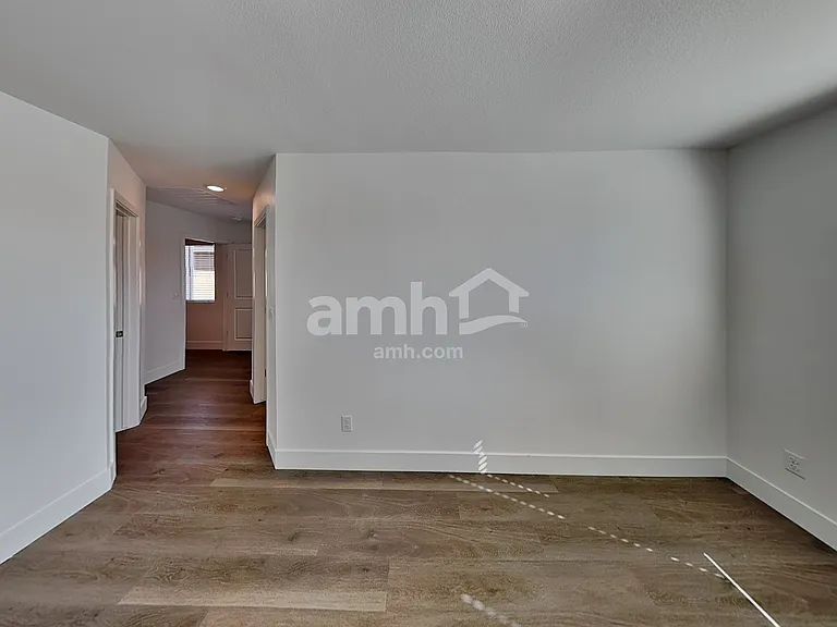 5813 Casterly Rock St — Photo 10