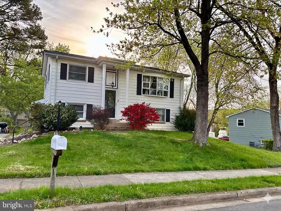 13015 Kimbrough Ln photo 1