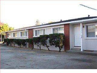 1st image of 240 Lindo Ln