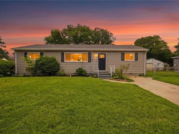 815 Rutledge Rd, Chesapeake, VA 23320