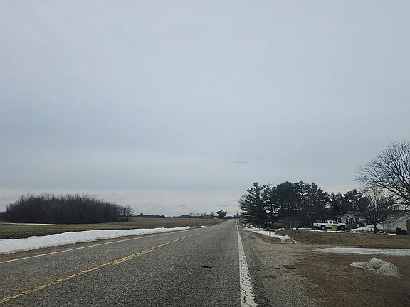 4th image of 5680 E Grass Lake Rd