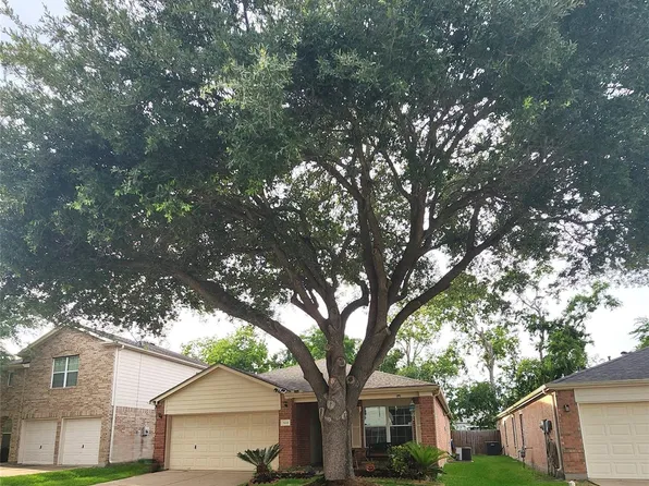 15006 Sugarhollow Dr, Sugar Land, TX 77498