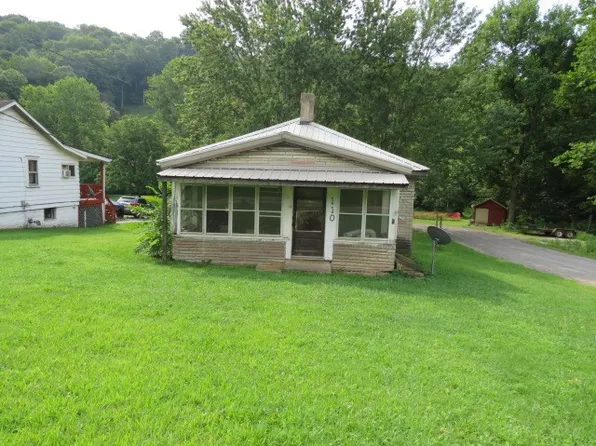 110 Cross Creek Rd, Avella, PA 15312