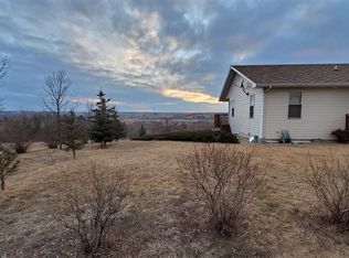 7700 58th Ave NW, Minot, ND 58703