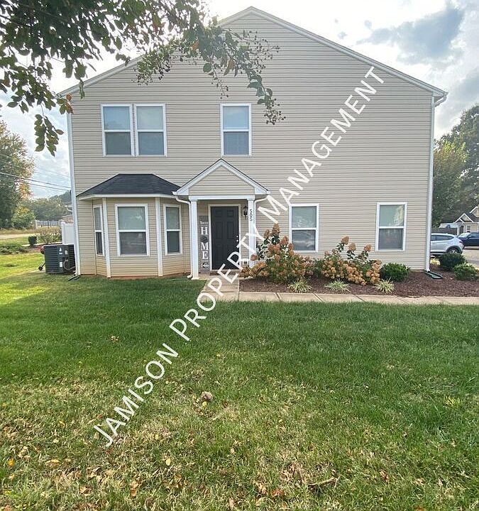 1st image of 505 Fawnborough Ct