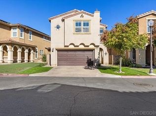 10034 Leavesly Trl, Santee, CA 92071
