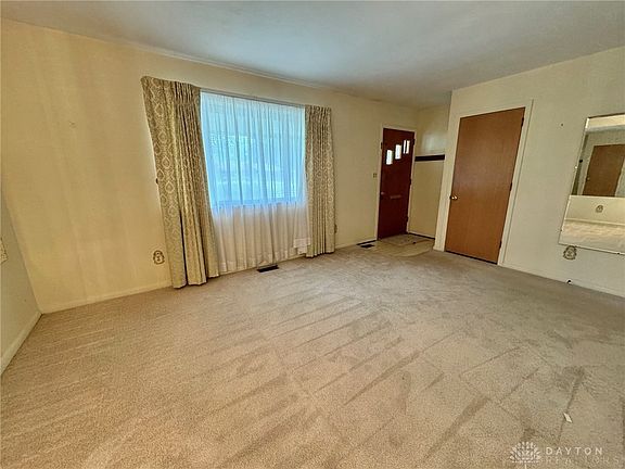 4th image of 2900 Walford Dr