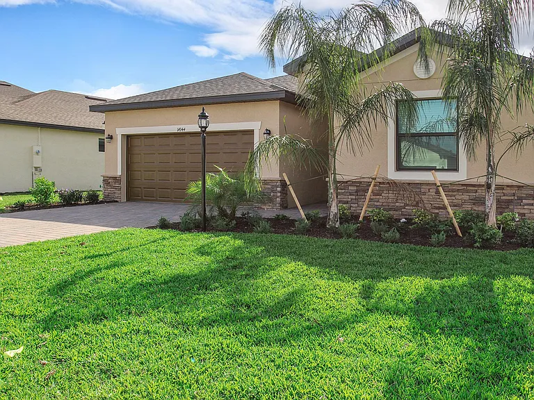 14882 Portico Blvd — Photo 49