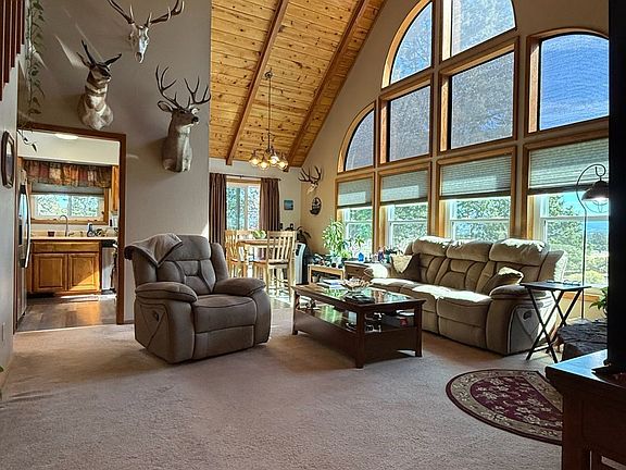 4th image of 251 Rager Rd
