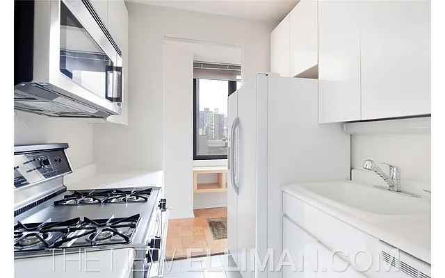 Sold by Douglas Elliman | media 13