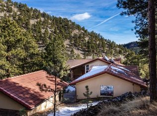 321 Carriage Hills Dr, Boulder, CO 80302