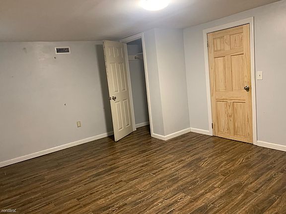 5th image of 446 Norton Pkwy