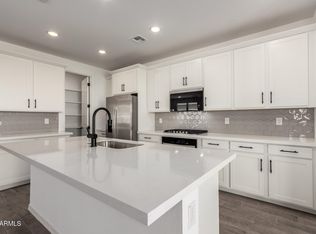 4034 W Nora Dr, San Tan Valley, AZ 85144