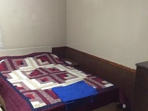 Downstairs guest bedroom