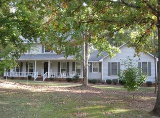 103 Highland Pointe Dr, Lagrange, GA 30240