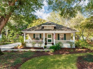 215 6th St, Belmont, NC 28012