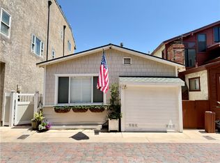 48 Surfside Ave Unit B, Surfside, CA 90743