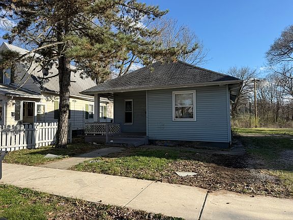 2nd image of 803 E Whitmer St