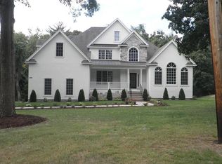 494 Locust St, Danvers, MA 01923