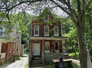 42 Maple Ave, Trenton, NJ 08618