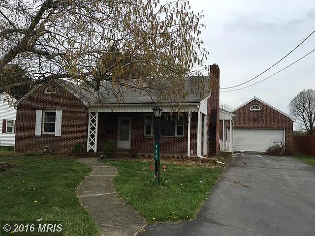 520 Woodstock Rd photo 1
